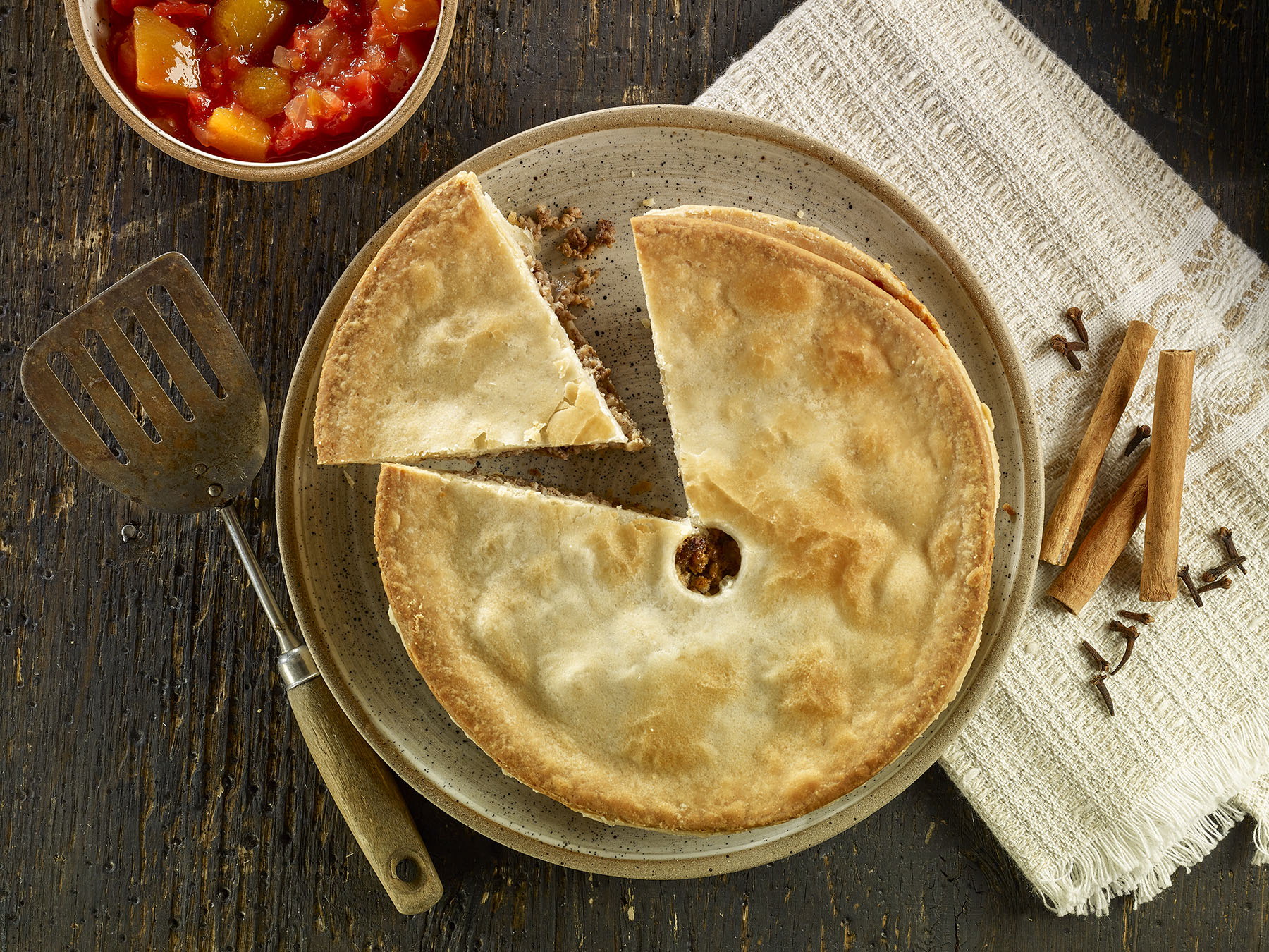 Tourtière clou cannelle
