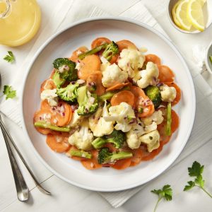 Crunchy vegetable salad